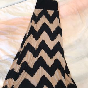 Arden B High Waisted, maxi skirt